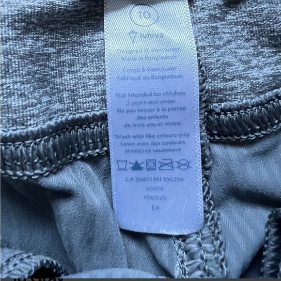 lululemon athletica Kids Charcoal Leggings - Picture 3 of 8